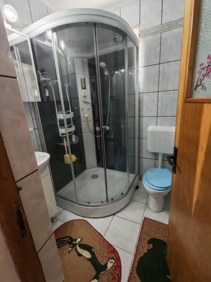 Casă individuală cu 6 camere cu Teren 400 Mp în Breaza