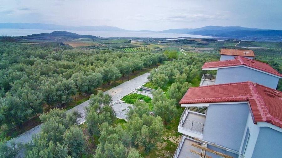 Casă individuală cu 9 camere cu Canalizare în Braytim