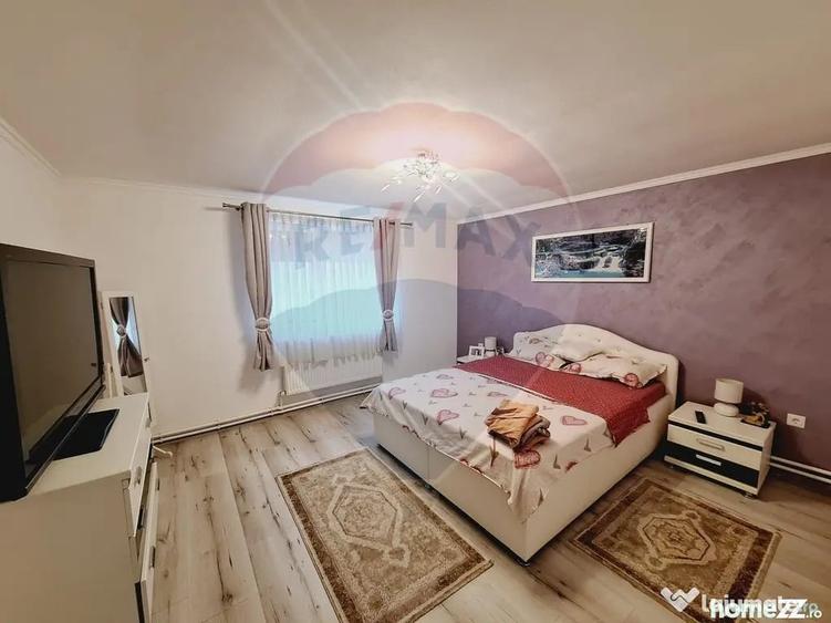 Casă cu 3 camere cu Teren 1262 Mp în Hidiș