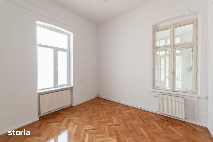 Casă cu 4 camere cu Teren 224 Mp în Craiovei