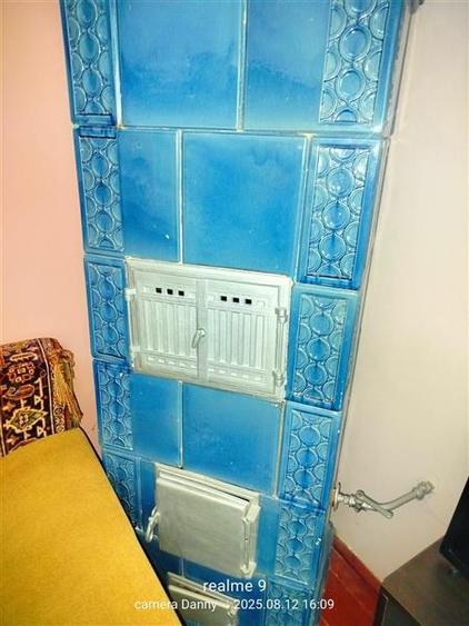 Casă individuală cu 5 camere cu Teren 300 Mp în Muncitoresc
