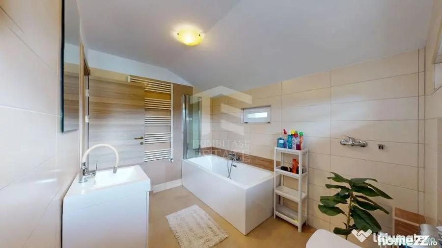 Casă cu 4 camere cu Teren 215 Mp în Cernica