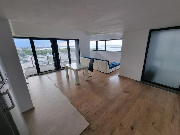 Apartament cu 2 camere decomandat în Faleza Nord