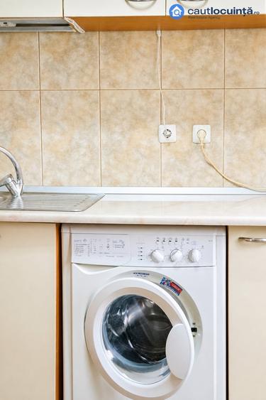 Apartament cu 3 camere în Grivița