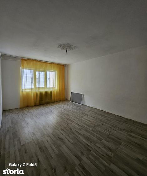 Apartament cu 2 camere în Dragoș Vodă