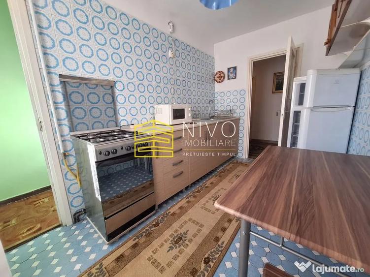 Apartament cu 2 camere decomandat în 7 Noiembrie