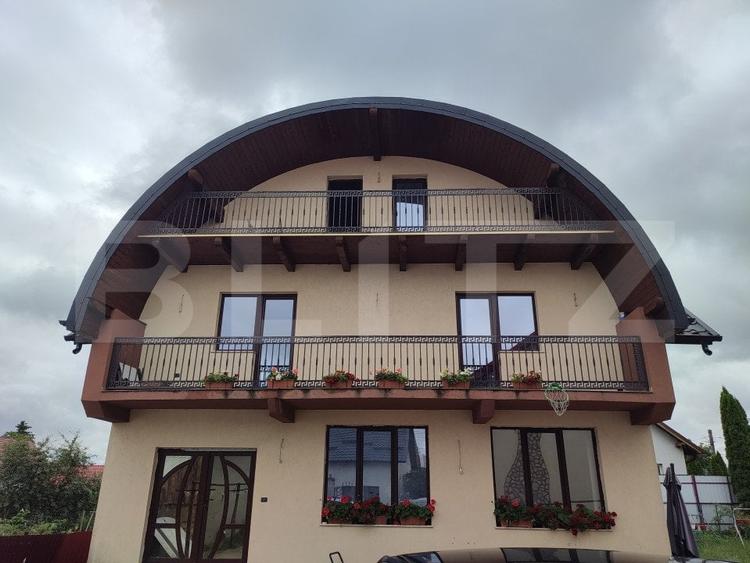 Casă individuală cu 5 camere cu Teren 970 Mp în Rădăuți