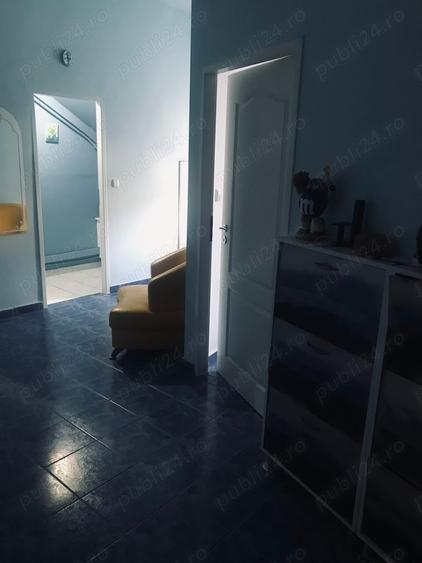 Apartament cu 4 camere decomandat în Central
