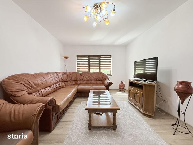 Apartament cu 3 camere decomandat în Faleza Nord