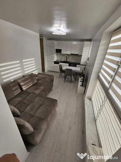 Apartament cu 2 camere semidecomandat în Grigorescu