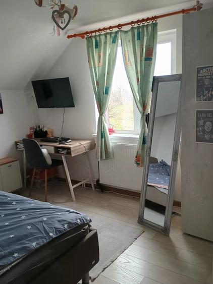 Casă cu Teren 387 Mp în Central