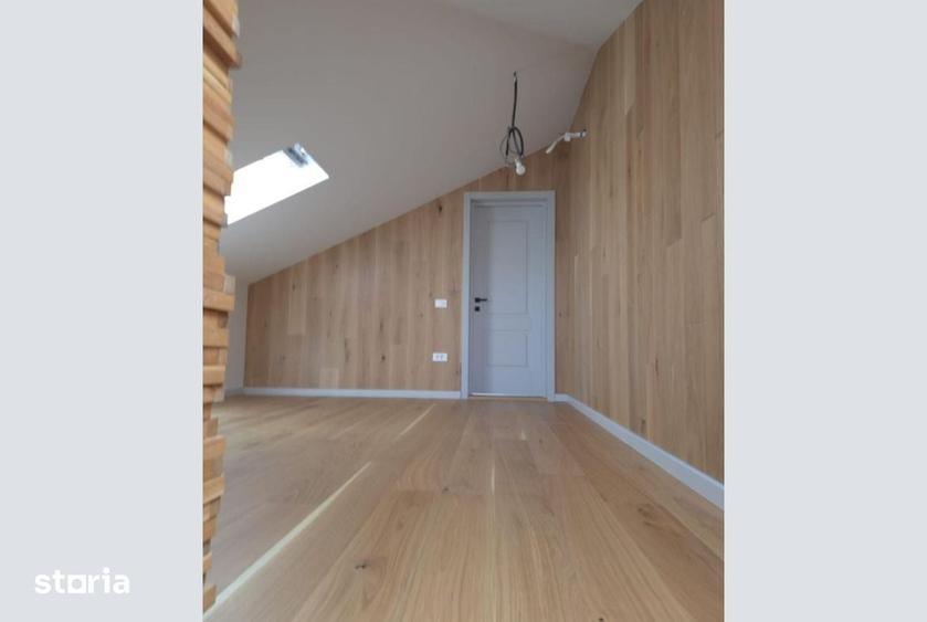 Casă cu 3 camere cu Teren 357 Mp în Central