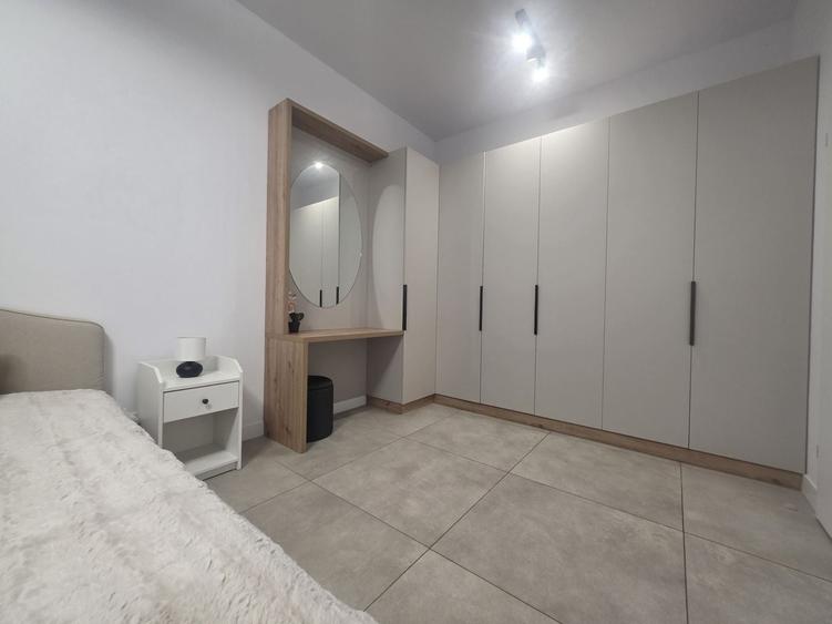 Duplex cu 6 camere cu Canalizare în Pipera