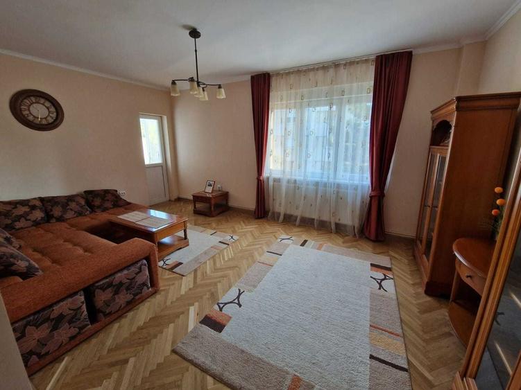 Inchiriez apartament excelent Medicina - Baile Neptun 4 camere Timisoara - 2