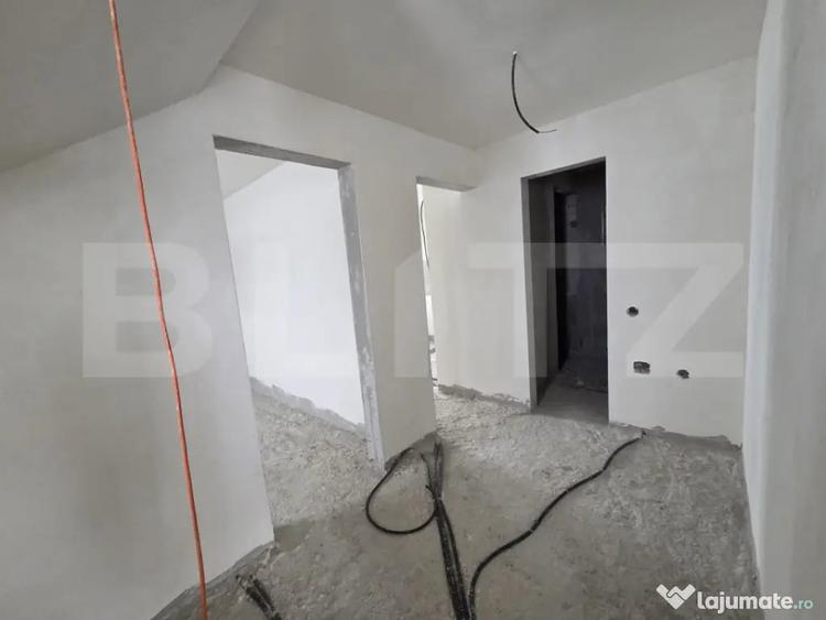 Casă cu 4 camere cu Teren 500 Mp în Gilău