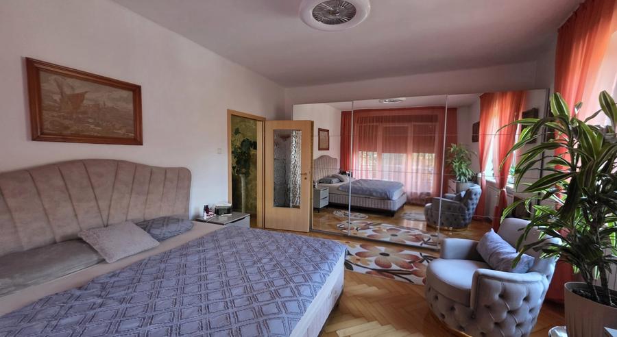 Apartament cu 2 camere semidecomandat, mobilat în Central