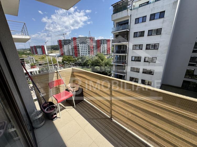 Apartament cu 2 camere decomandat în Livezeni