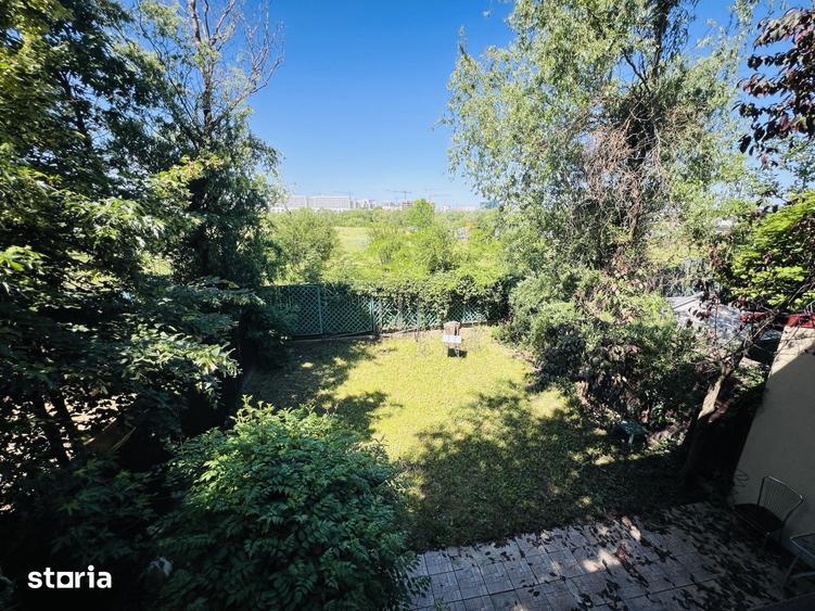 Casă cu 5 camere cu Teren 200 Mp în Central