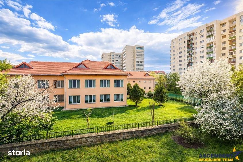 Apartament cu 2 camere, mobilat în Simeria