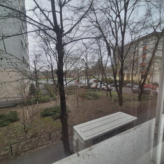 Apartament cu 2 camere semidecomandat în Basarab