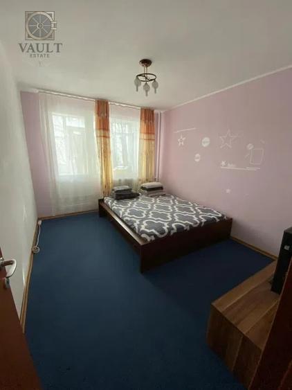 Apartament cu 3 camere semidecomandat, mobilat în Brâncoveanu