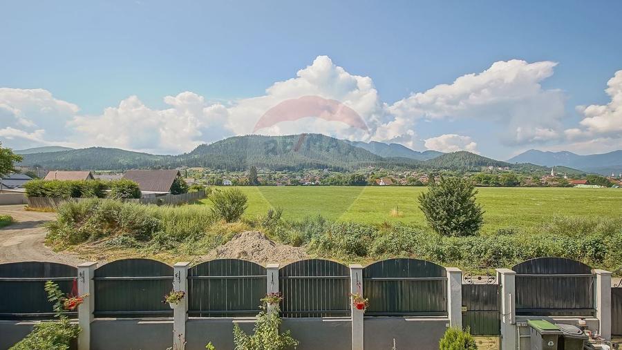 Casă cu panorama spectaculoasa in Sacele - 18