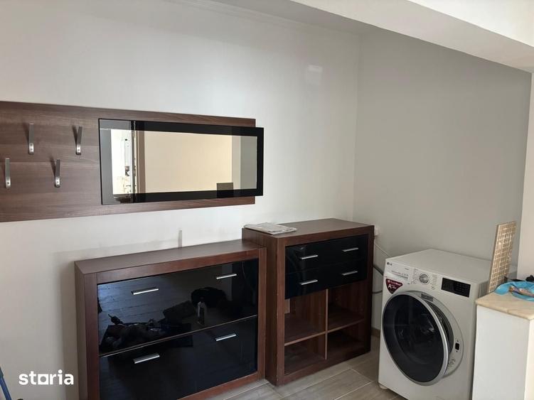Apartament cu 3 camere decomandat în Tomis III