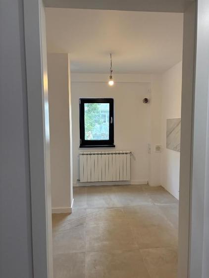 Apartament cu 3 camere decomandat în Beller
