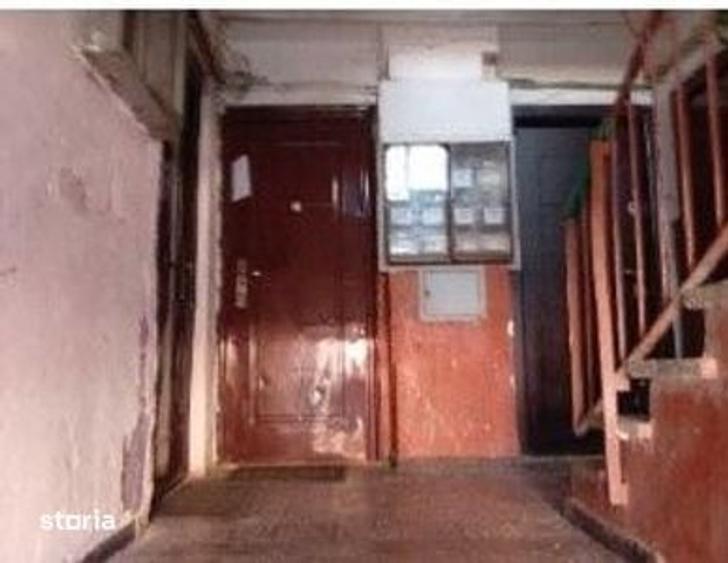 Apartament cu 3 camere în Ferentari