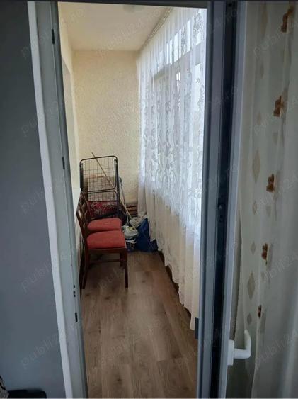 Vand apartament 2 camere - 1