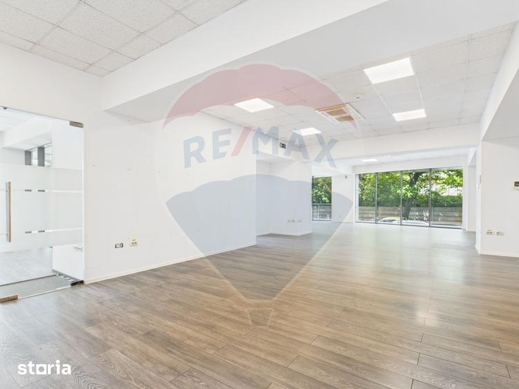 Spațiu comercial, de 266 mp, în Băneasa