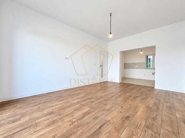 Apartament cu 3 camere decomandat în Giroc