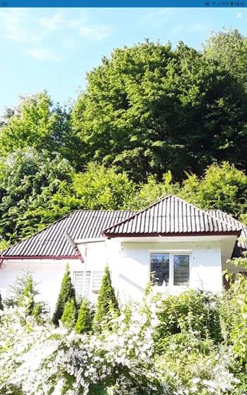 Casă cu 3 camere cu Teren 500 Mp în Central