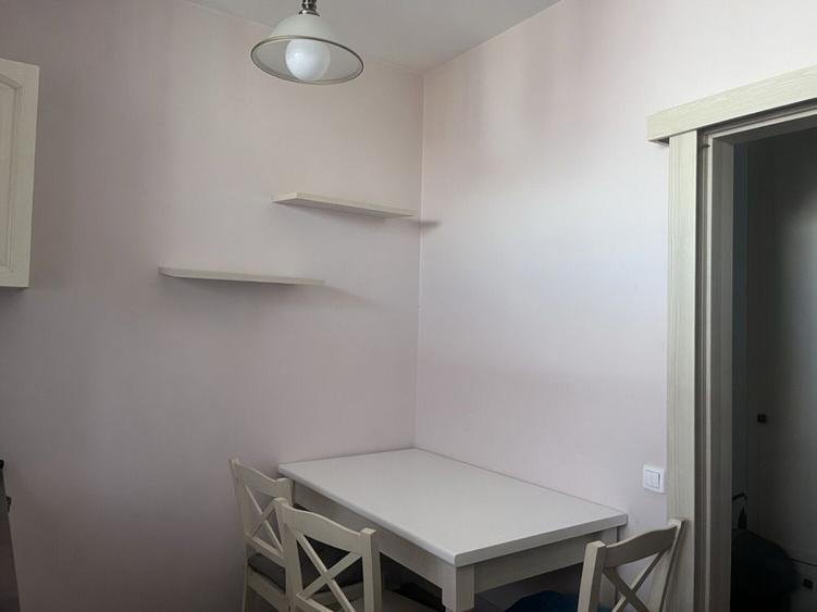 Apartament cu 2 camere decomandat în Exterior Vest