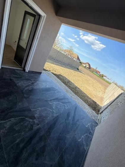 Duplex cu 3 camere cu Canalizare în Beregsău Mare