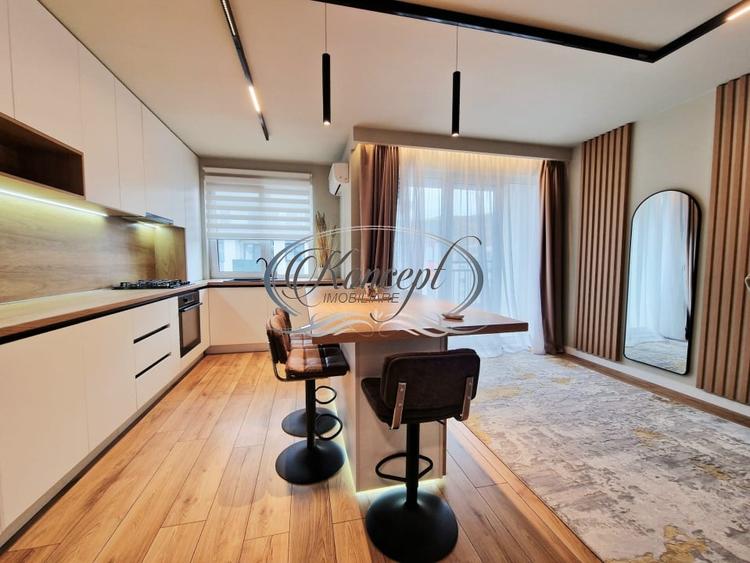 Apartament cu 2 camere semidecomandat, mobilat în Florești