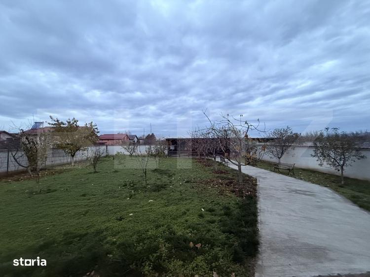 Casă cu 4 camere în Preajba