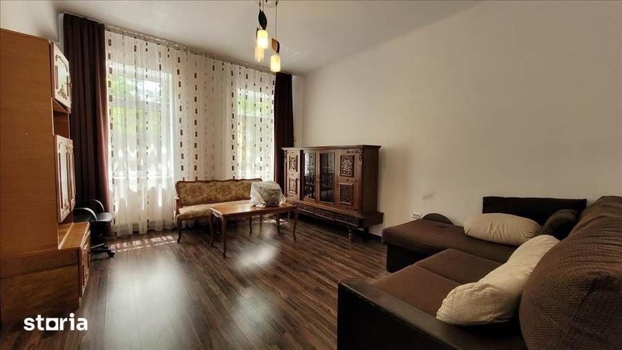Apartament cu 2 camere decomandat în Centrul Civic