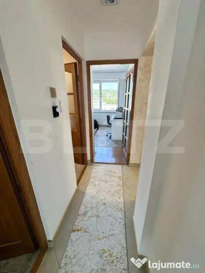 Apartament cu 4 camere la etaj intermediar, 78mp, in zona Co - 6