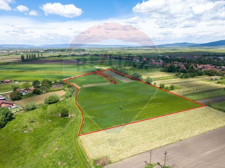 Teren agricol extravilan de 25100 mp, în Prejmer