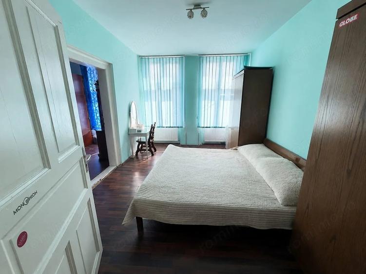 Apartament cu 3 camere decomandat în Traian