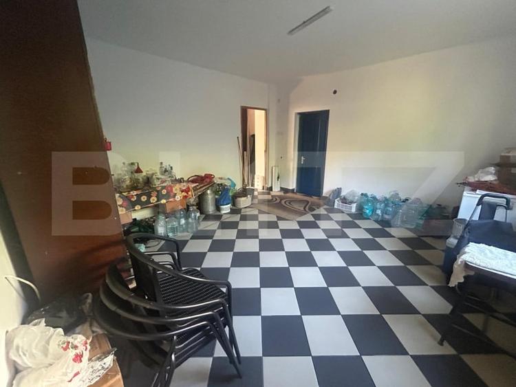 Spațiu comercial, de 60 mp, în Micro 4