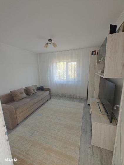 Casă cu 4 camere cu Teren 1027 Mp în Miroslava