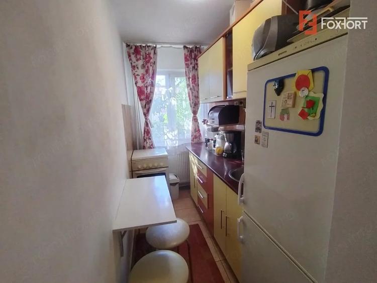 Apartament cu 2 camere semidecomandat în Șagului