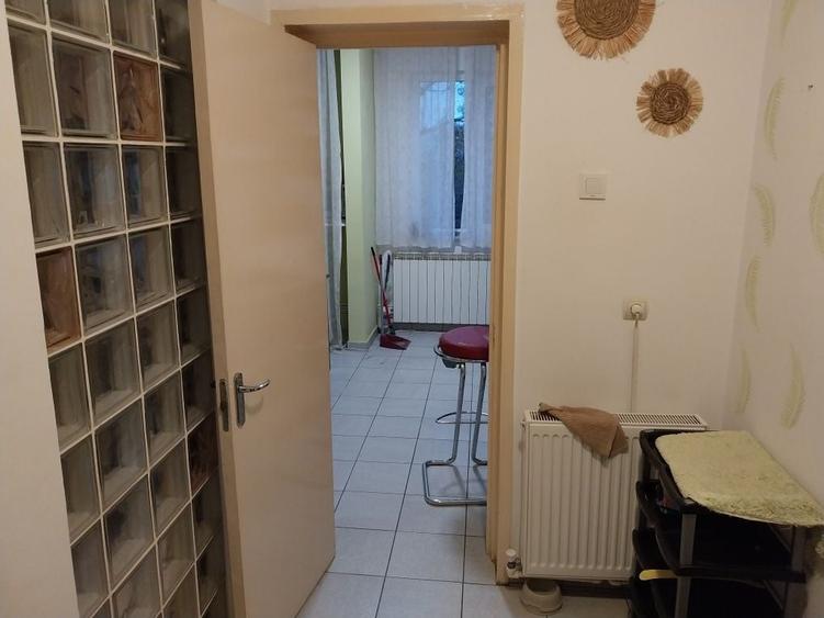 Apartament cu 2 camere decomandat în Exterior Vest