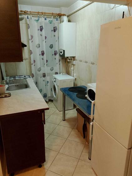 Apartament cu 2 camere decomandat în Exterior Vest