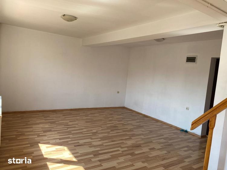 Apartament cu 3 camere în Găvana