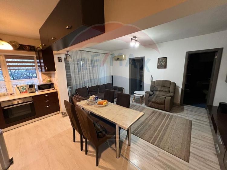 Apartament cu 2 camere semidecomandat, mobilat în Gară