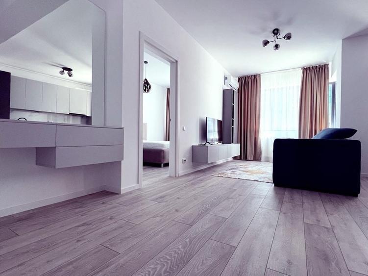 Apartament cu 2 camere decomandat în Central