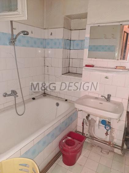 Apartament cu 3 camere decomandat în Spitalul Județean